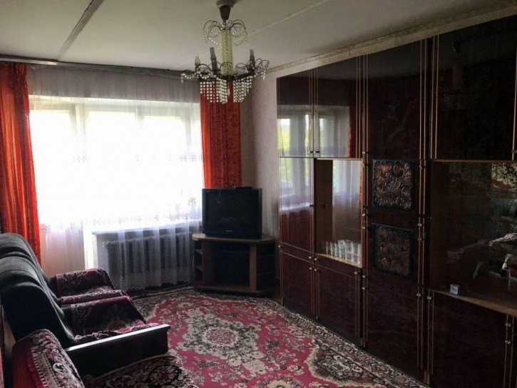 3-комн квартира Дзержинского пр-кт, 8 а