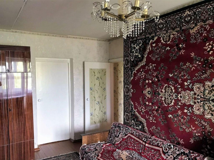 3-комн квартира Дзержинского пр-кт, 8 а