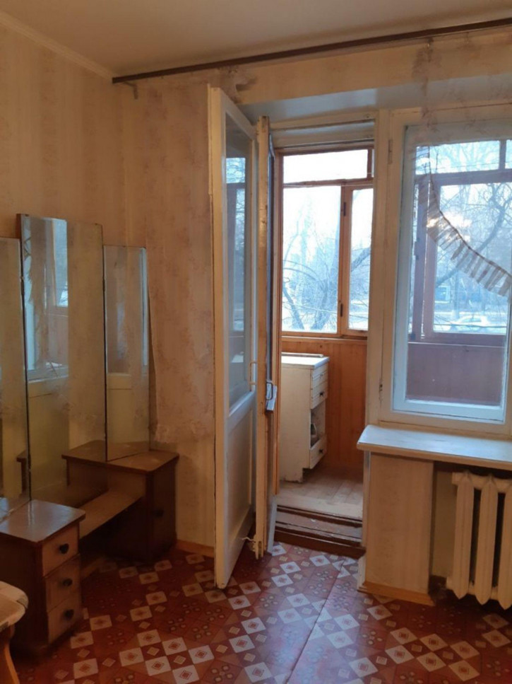 3-комн квартира Родионова ул, 1