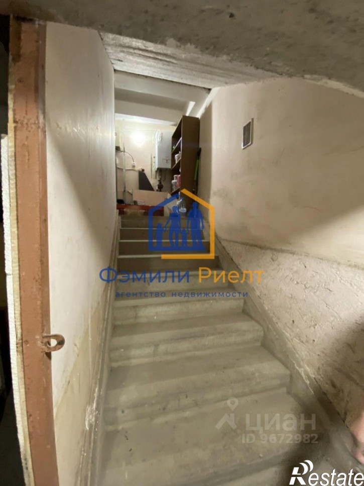 Отдельное здание улица Курчатова, 49Б,  д. 49Б
