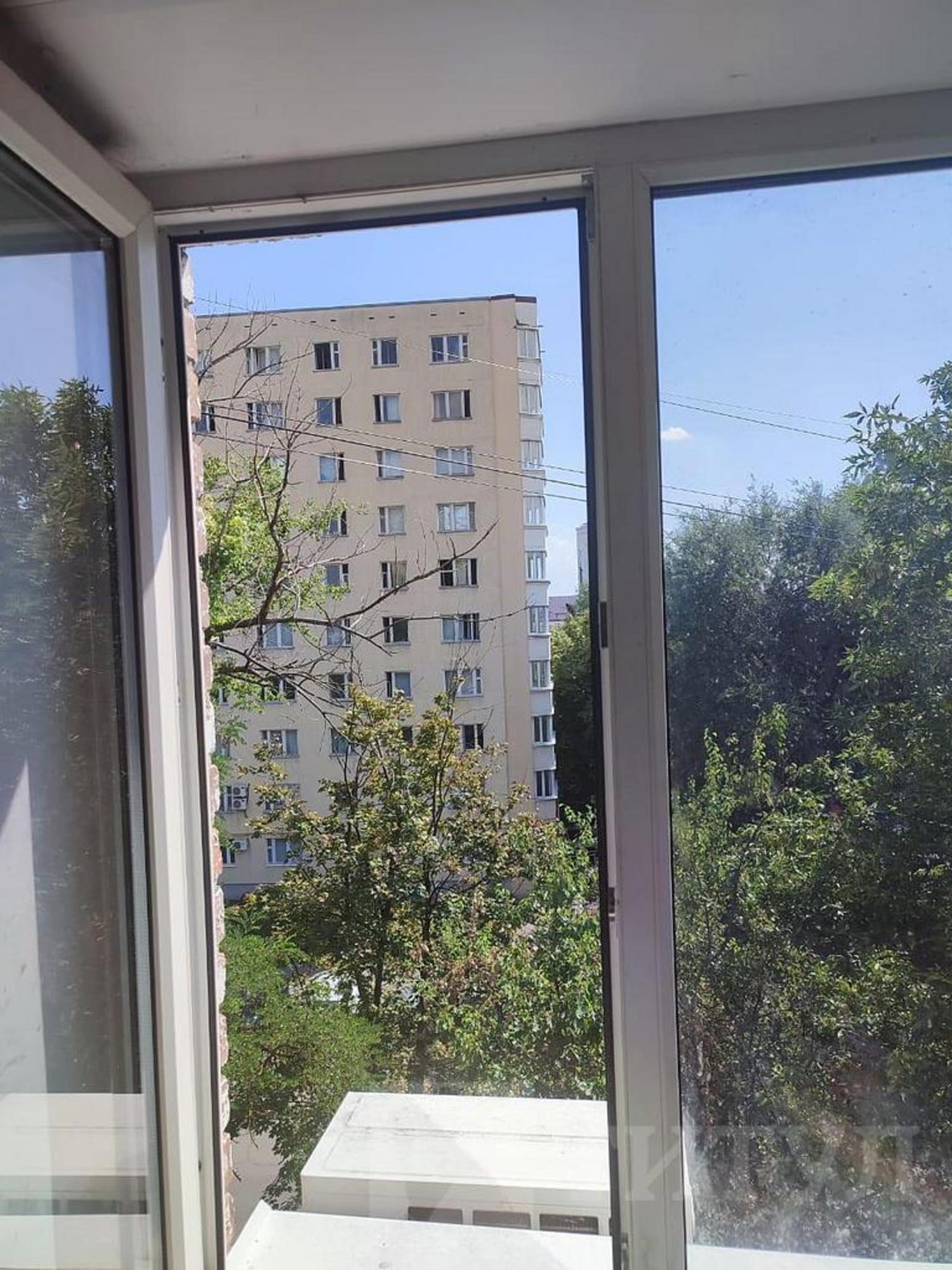 Купить квартиру за 4 600 000 рублей на Центр