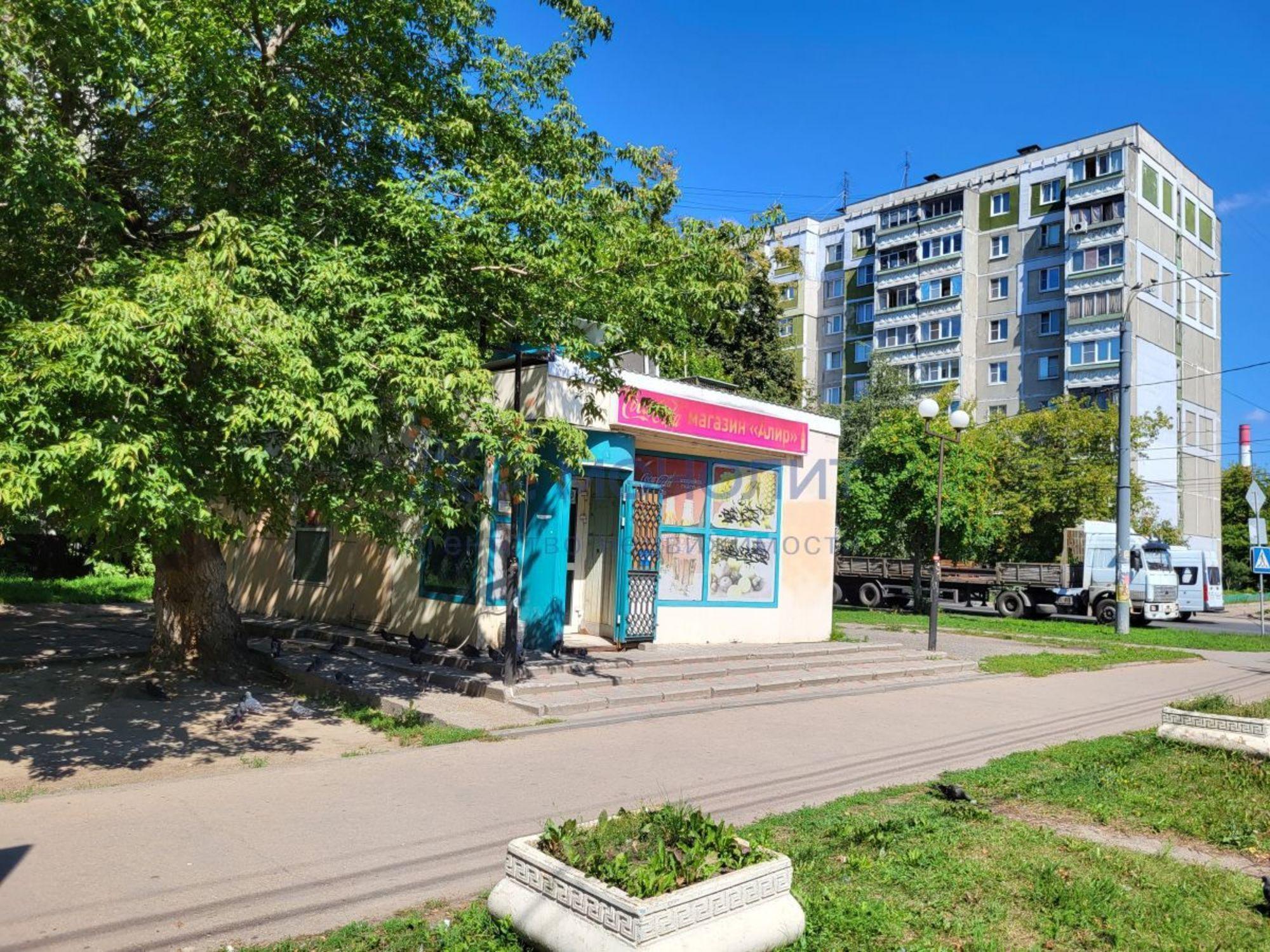 Купить торговое помещение за 2 200 000 рублей на Юлиуса Фучика ул, 25А