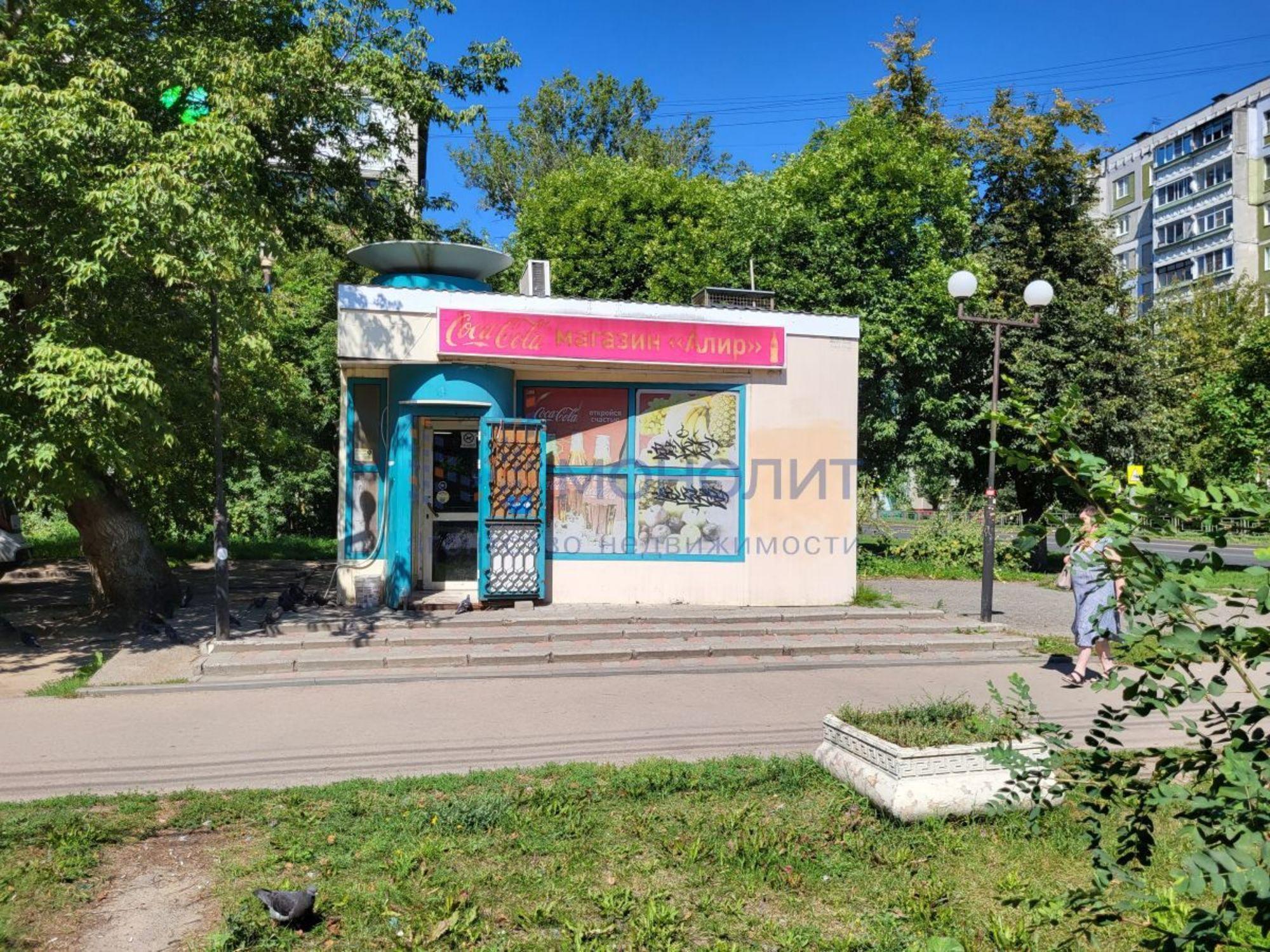 Купить торговое помещение за 2 200 000 рублей на Юлиуса Фучика ул, 25А