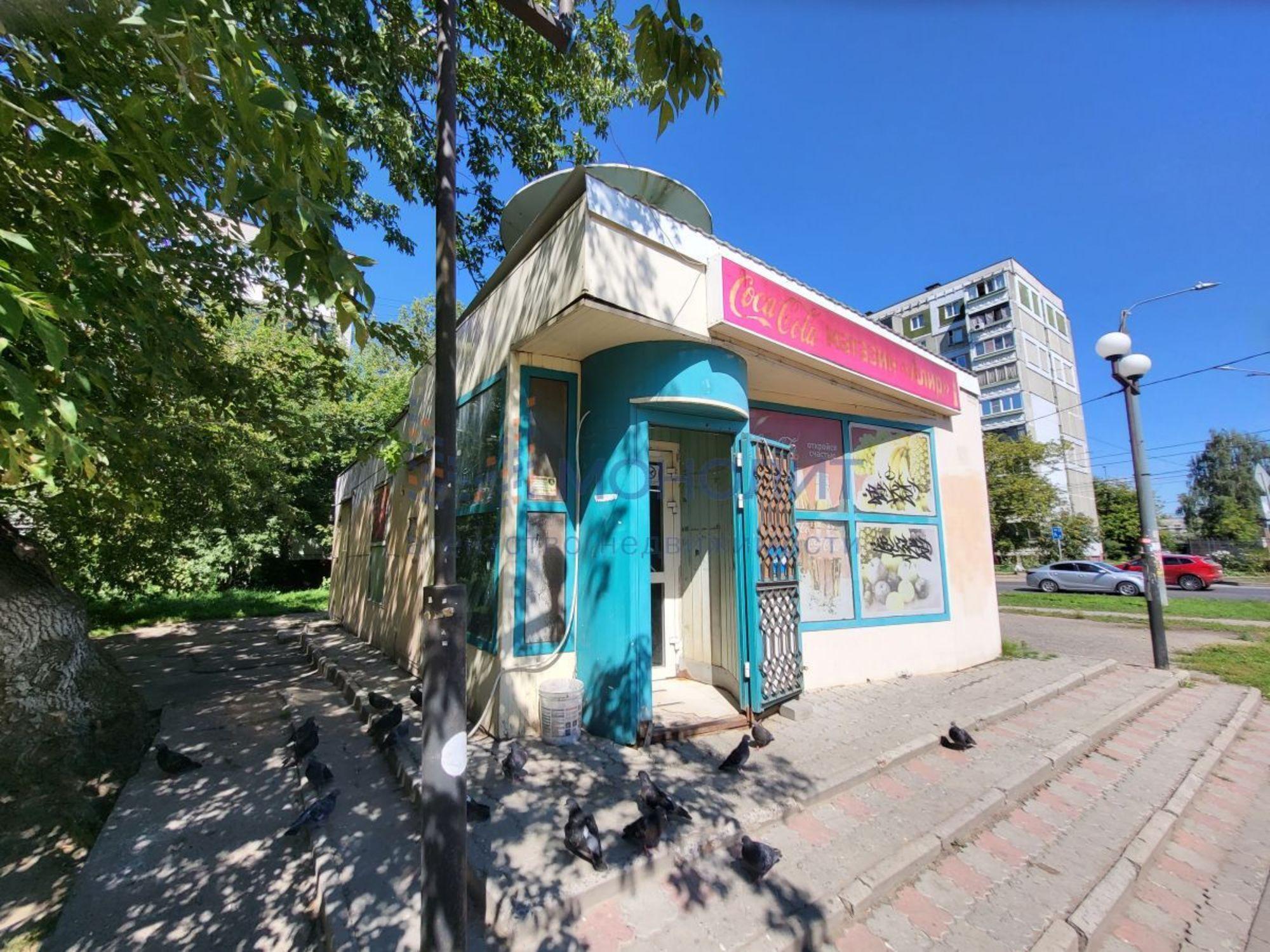 Купить торговое помещение за 2 200 000 рублей на Юлиуса Фучика ул, 25А