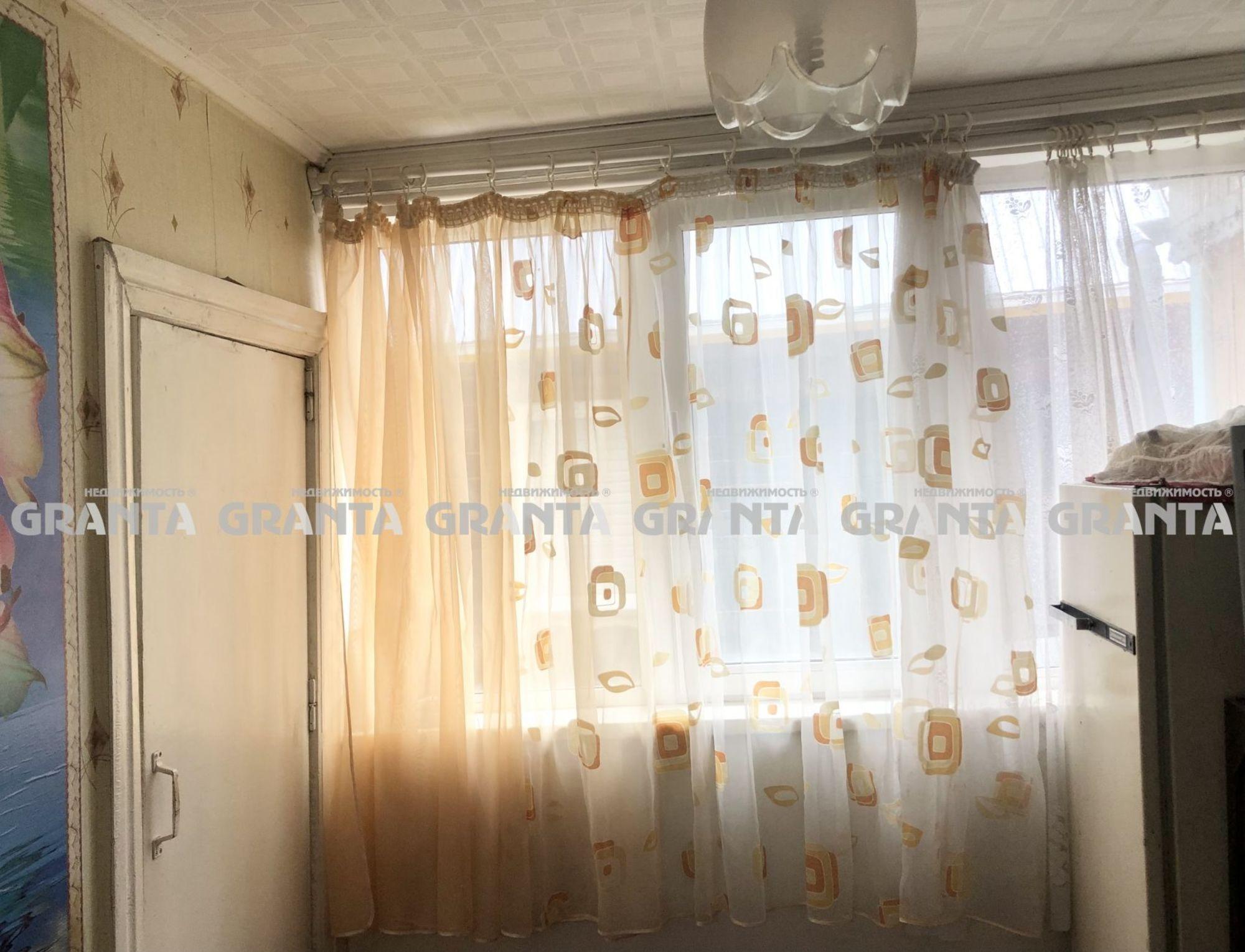 Купить дачу, дом, коттедж за 2 300 000 рублей на ул. Центральная, 98