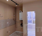 1-комн, 43кв м, этаж 1/9 Комсомольская