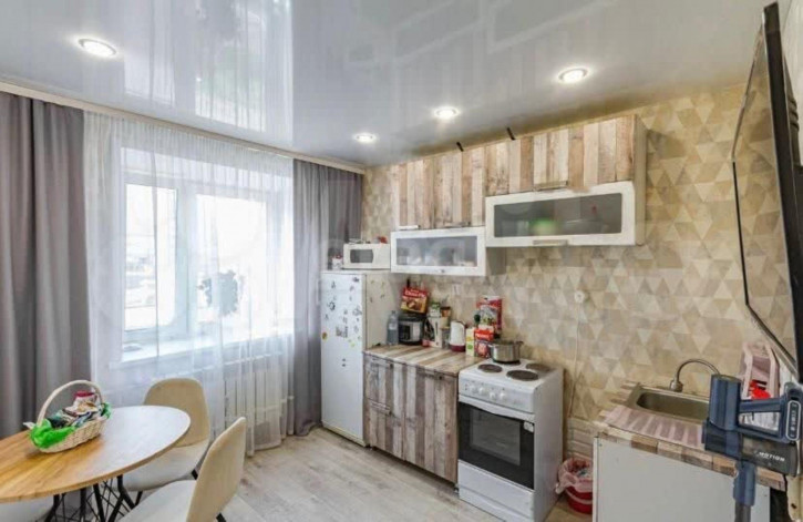 1-комн квартира улица Возрождения, 47а