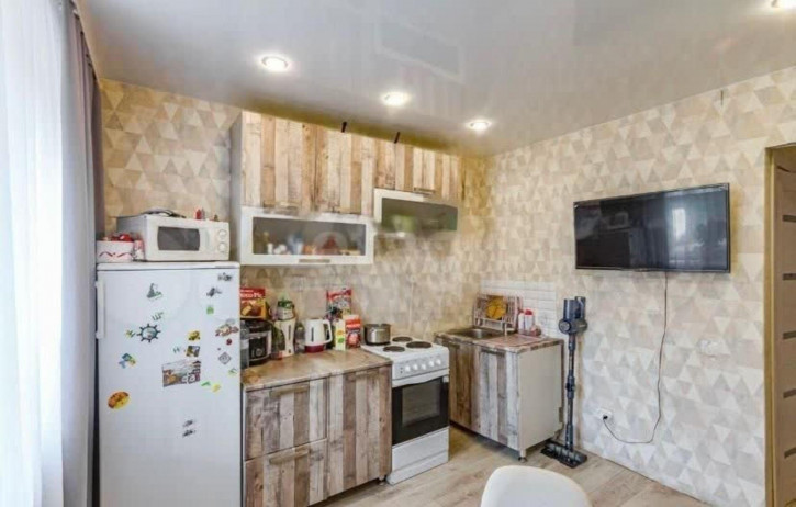 1-комн квартира улица Возрождения, 47а