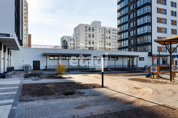3-комн квартира Фармана Салманова, 24