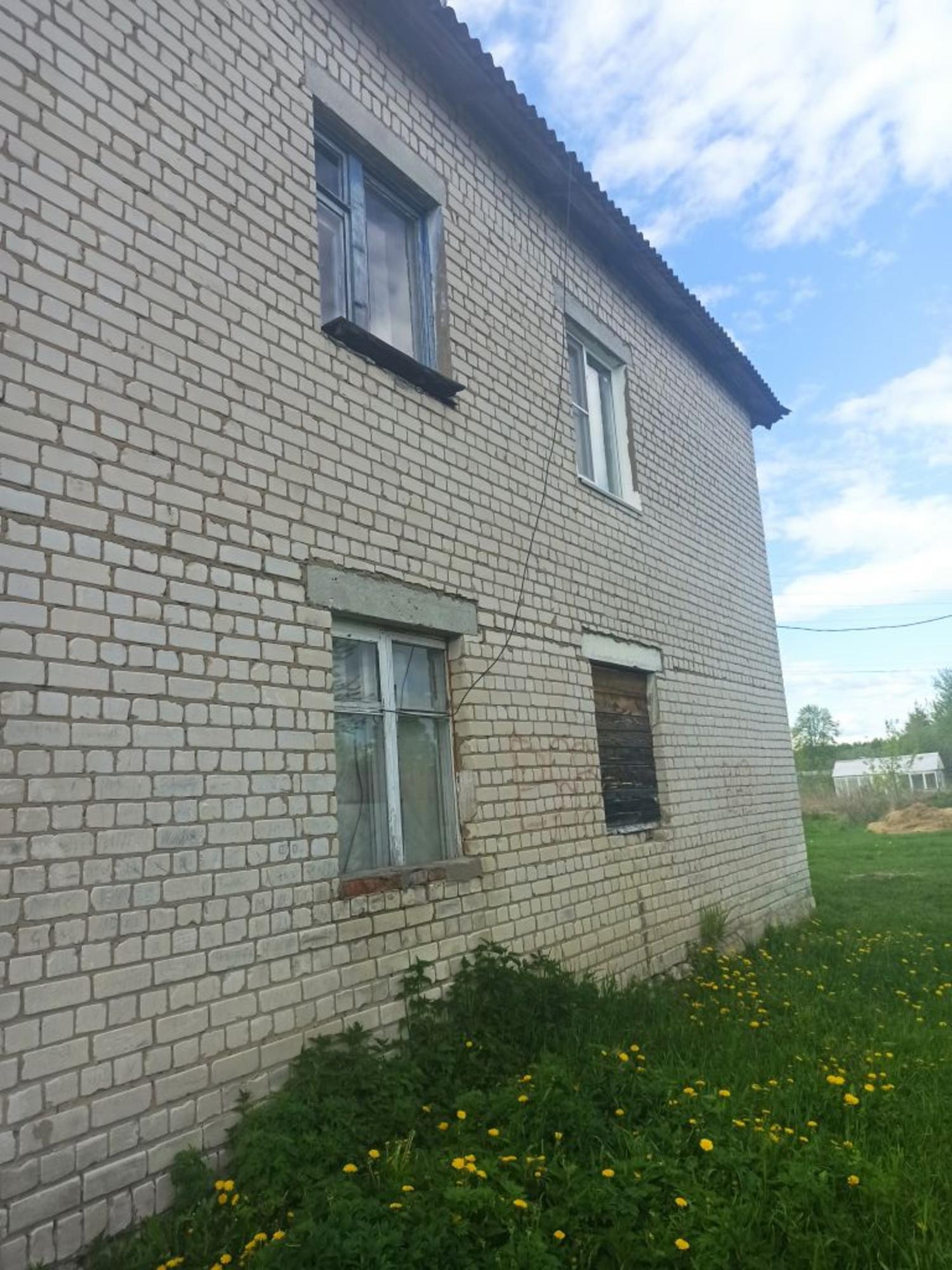 Купить квартиру за 350 000 рублей на Колхозная, 6