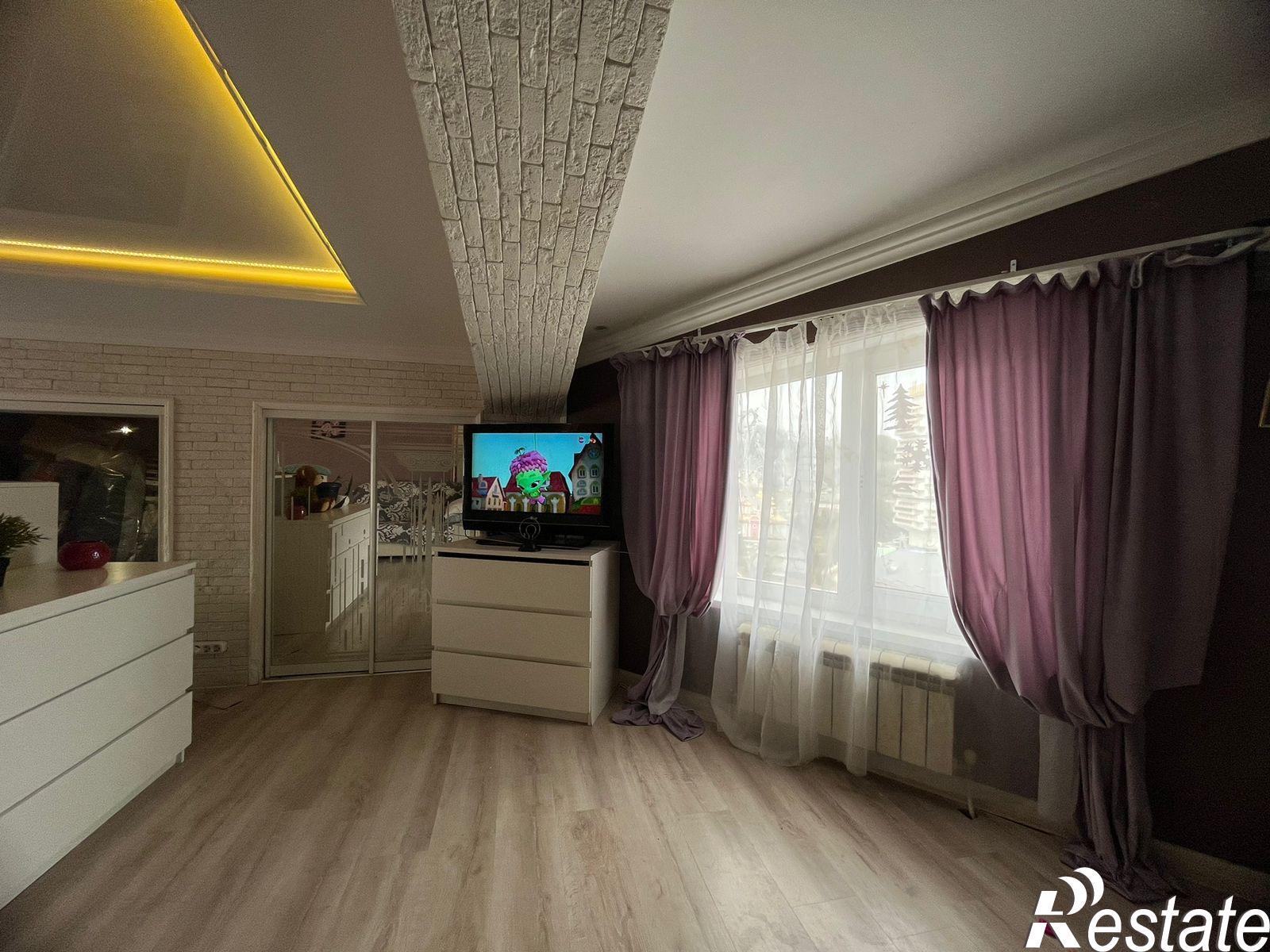 Купить квартиру за 26 000 000 рублей на ул. Загородная, 3