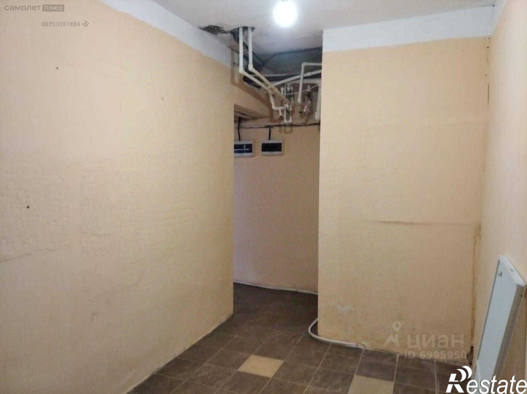 Купить офис, помещение под офис за 3 400 060 рублей на улица Комарова, 25