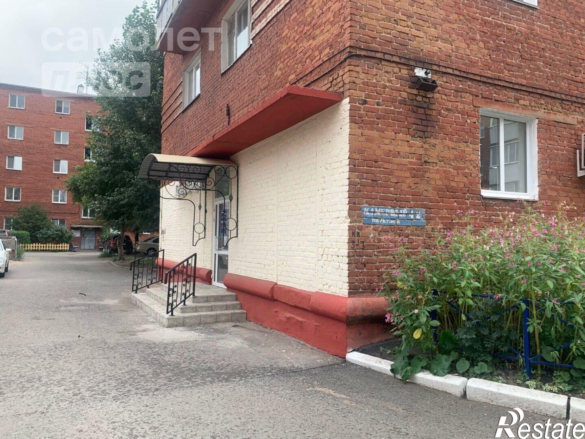 Купить торговое помещение за 6 454 990 рублей на Камерный переулок, 42