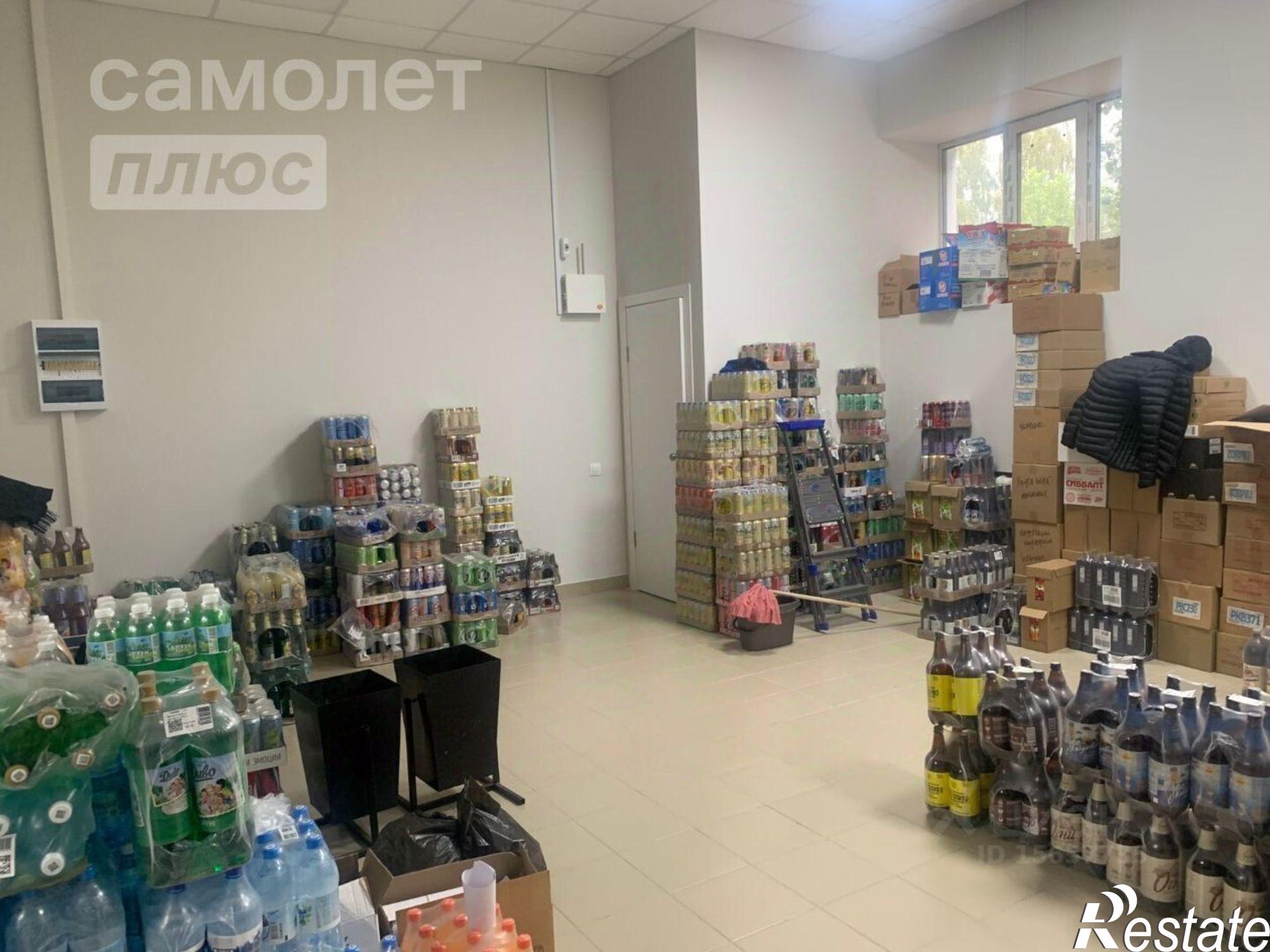 Купить торговое помещение за 6 454 990 рублей на Камерный переулок, 42