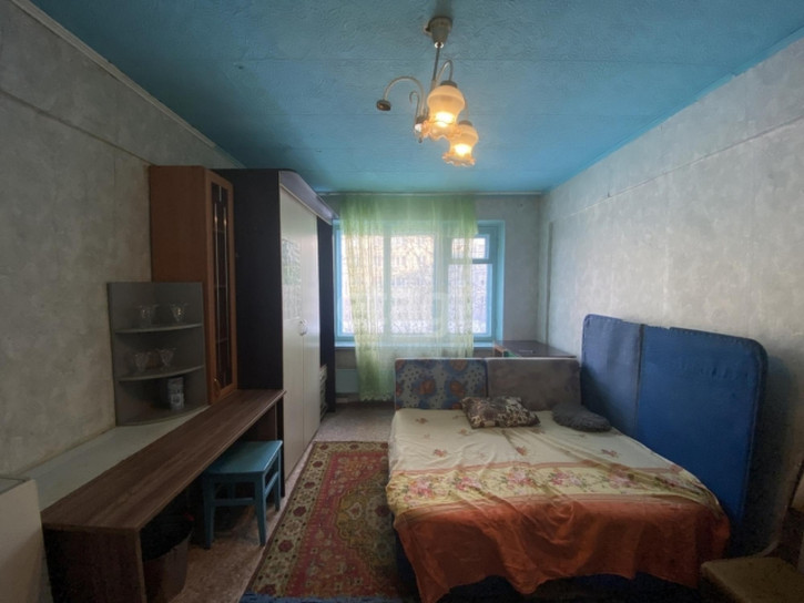 Комната улица Светлова