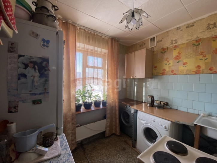 Комната улица Светлова