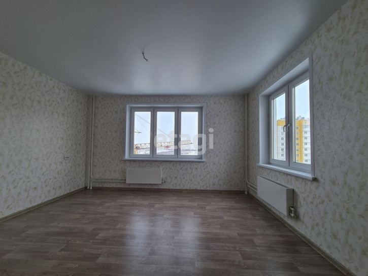 2-комн квартира улица Светлова
