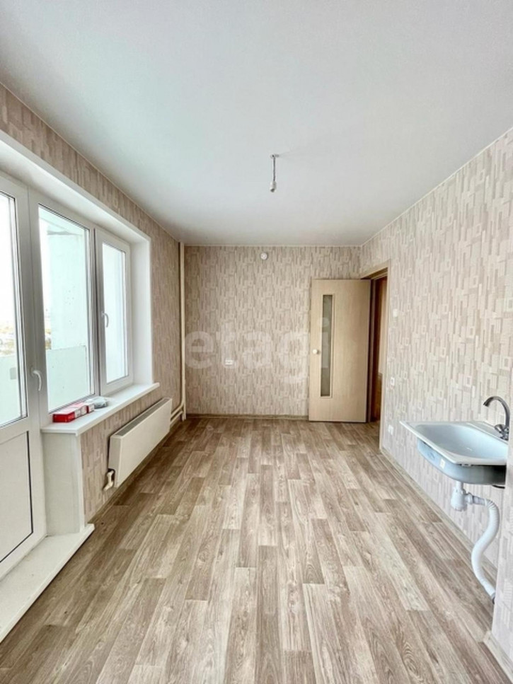 3-комн квартира улица Светлова