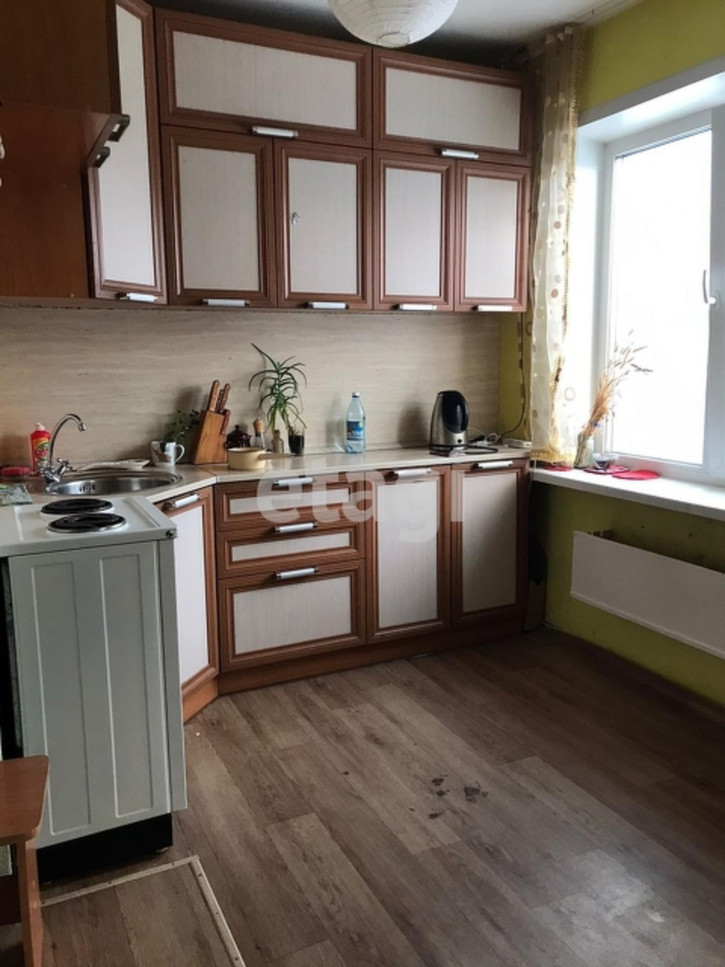 3-комн квартира улица Светлова