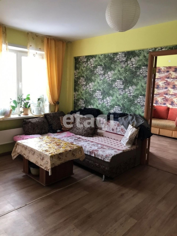 3-комн квартира улица Светлова