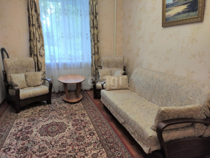 3-комн квартира улица Мякишева