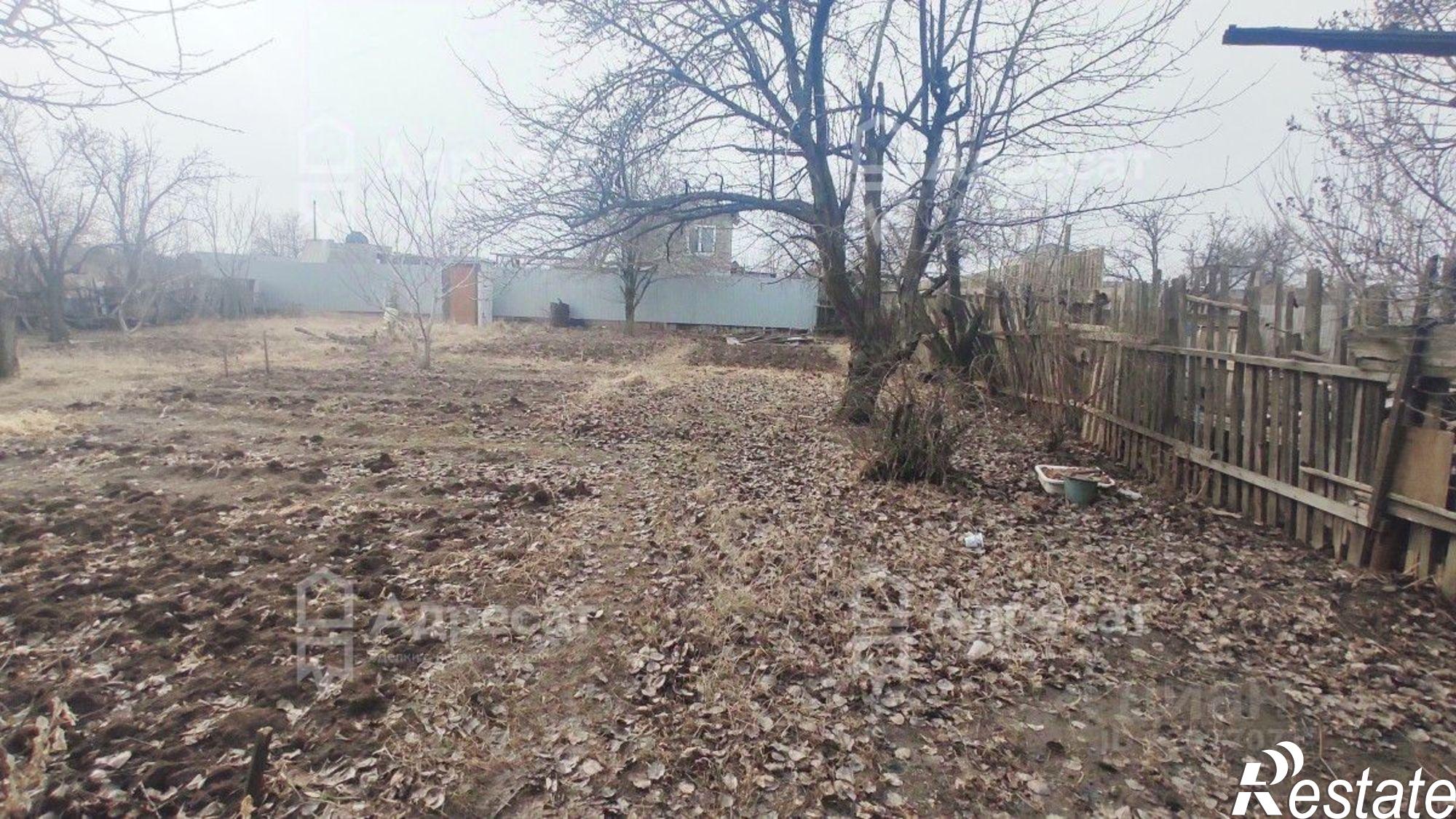 Купить дачу, дом, коттедж за 250 000 рублей на г. Волжский, СНТ Здоровье химика, 23-я улица