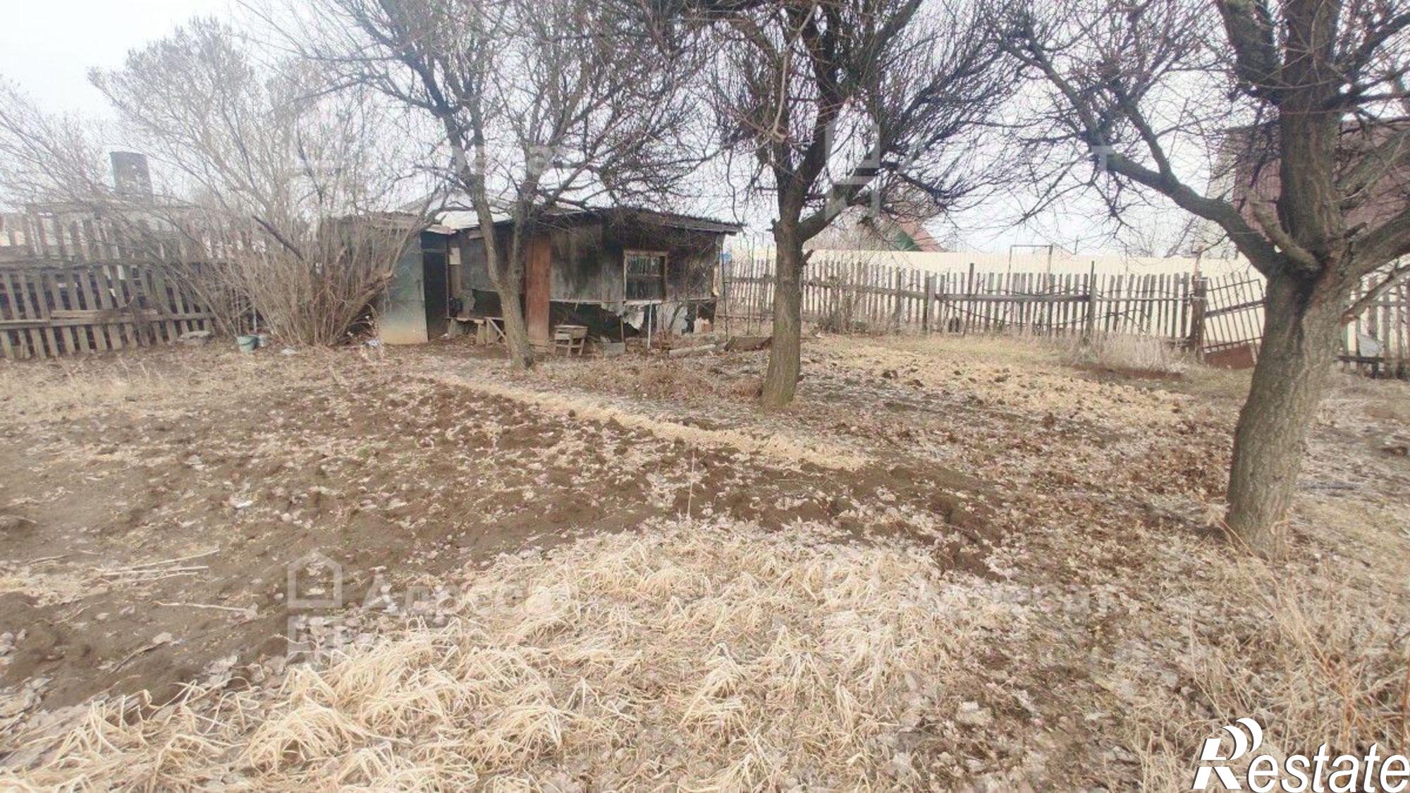 Купить дачу, дом, коттедж за 250 000 рублей на г. Волжский, СНТ Здоровье химика, 23-я улица