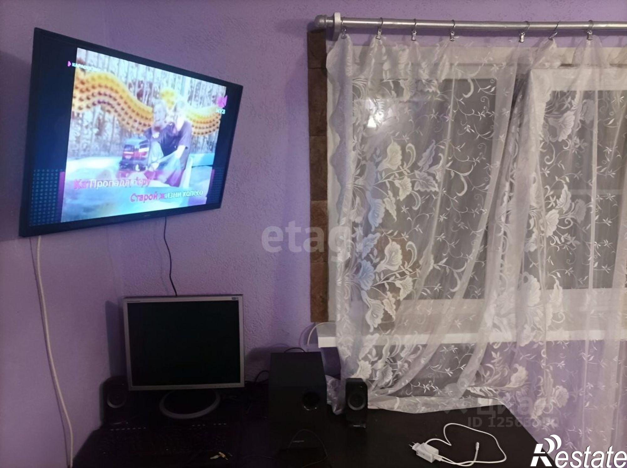 Купить дачу, дом, коттедж за 590 000 рублей на Вишнёвая улица