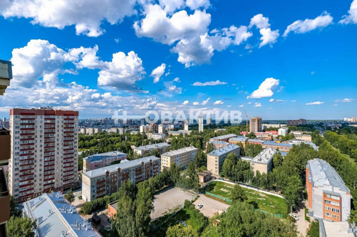 1-комн квартира улица Панфиловцев, 5