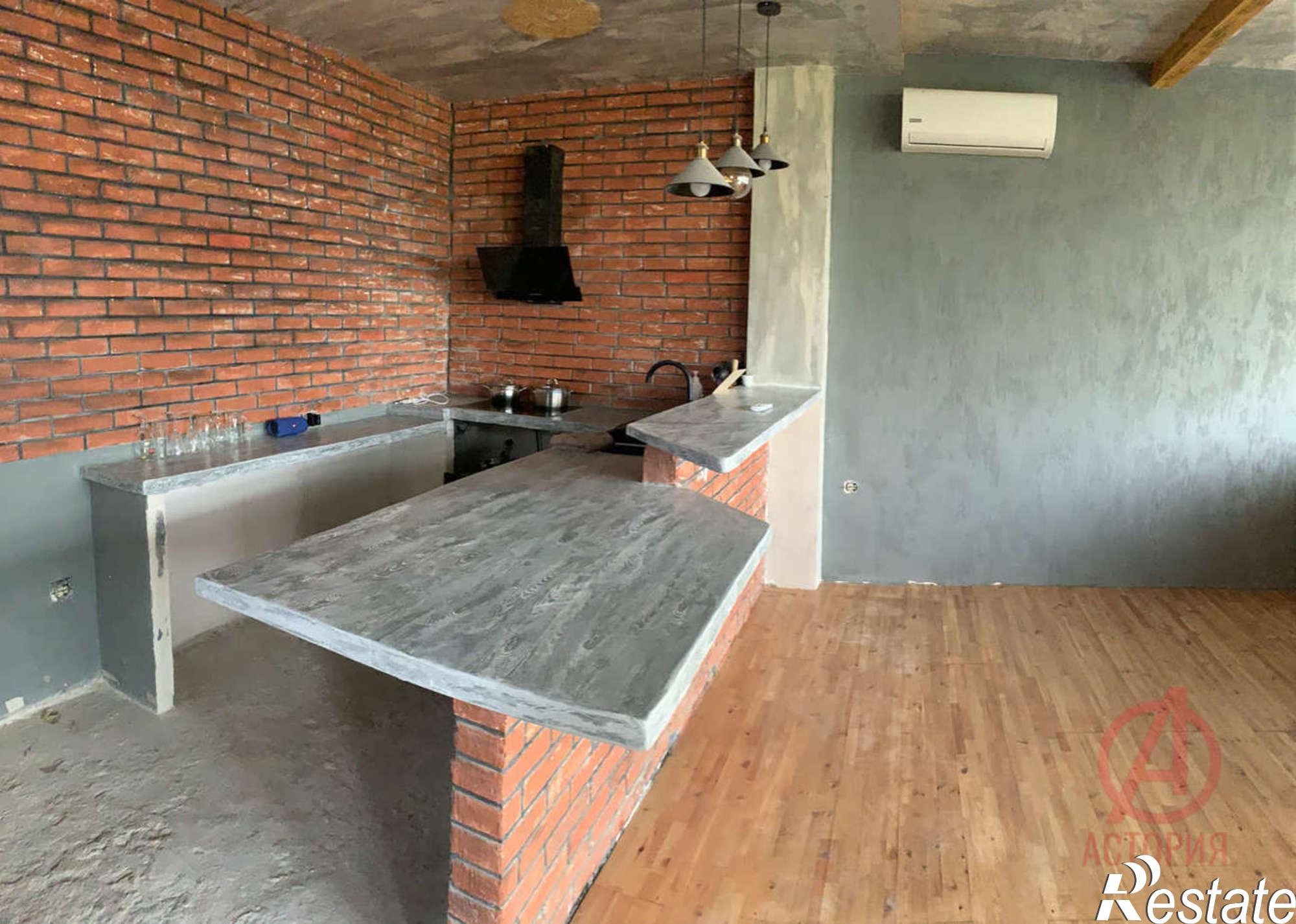 Купить дачу, дом, коттедж за 16 450 000 рублей на Осоавиахима улица, 118