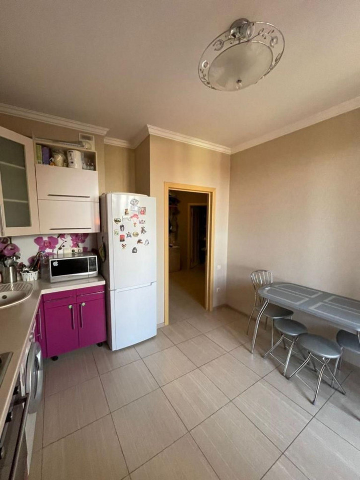 2-комн квартира Кирова ул, 28