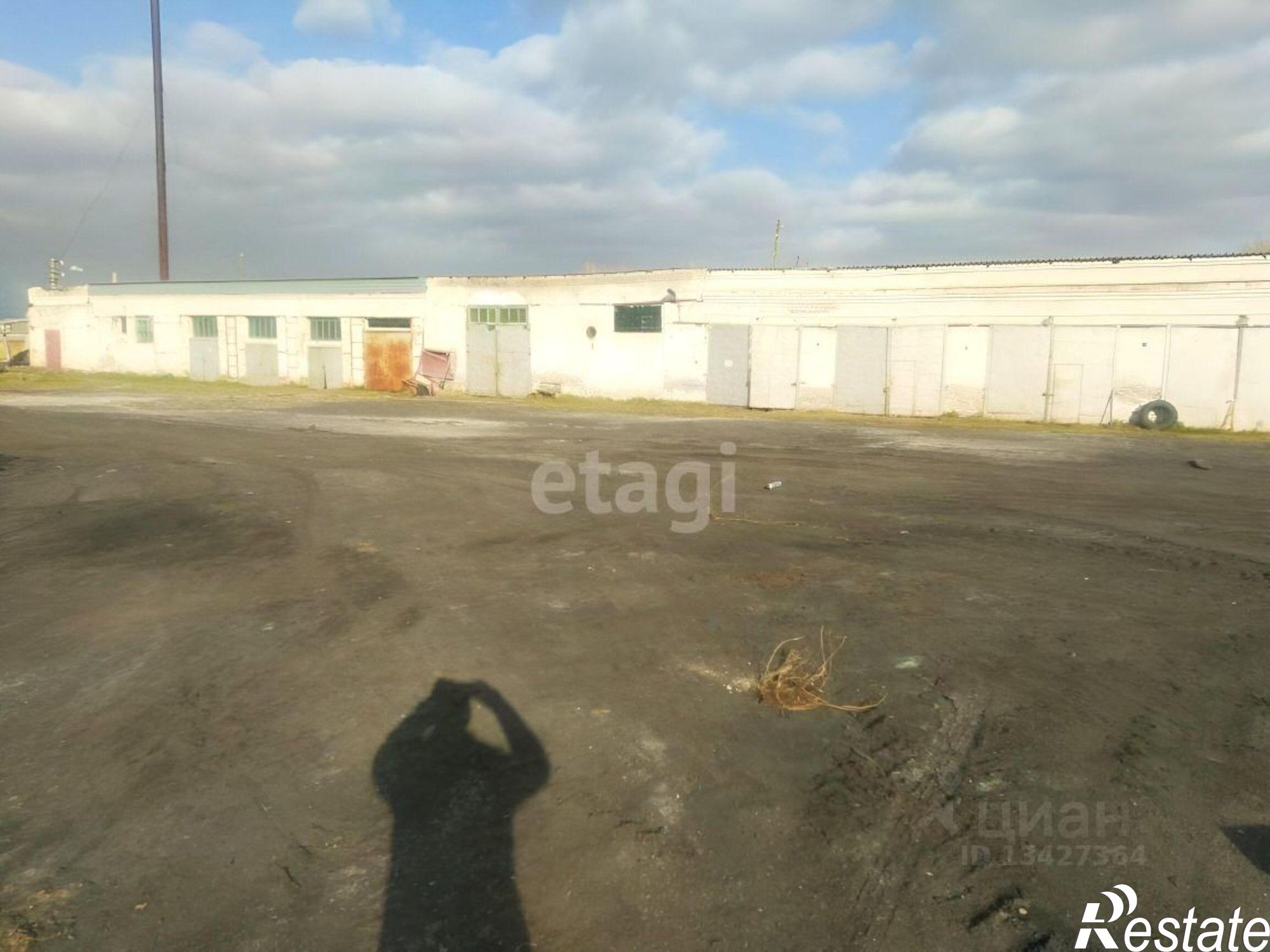 Купить складское помещение за 8 010 010 рублей на ул Октябрьская, 43