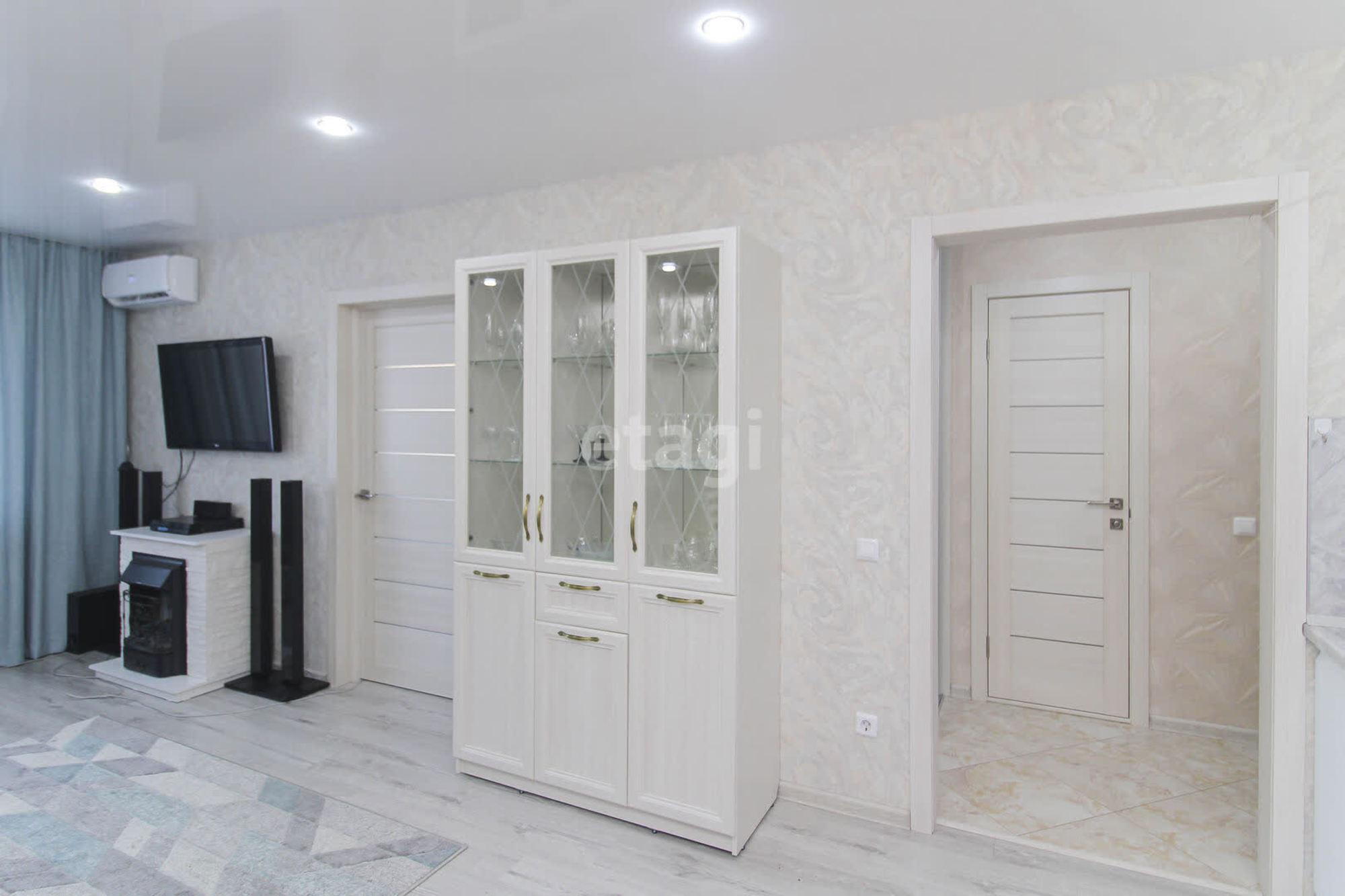 Купить квартиру за 7 700 000 рублей на Павла Шарова, 1/1