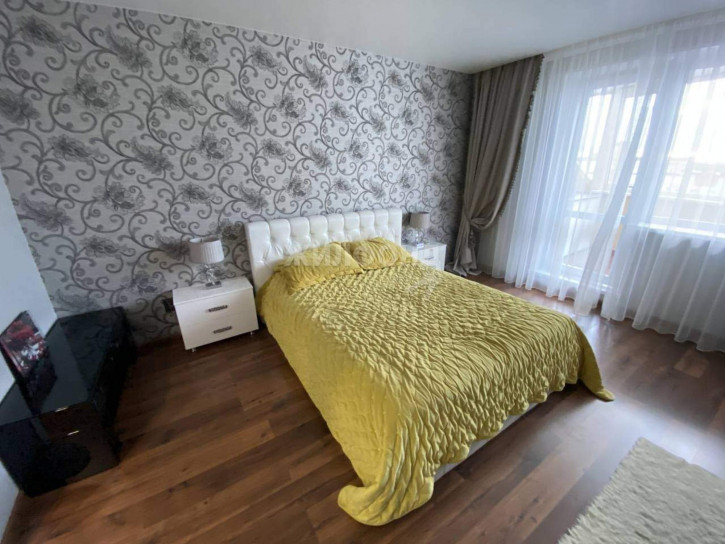 2-комн квартира 16А микрорайон, д.67