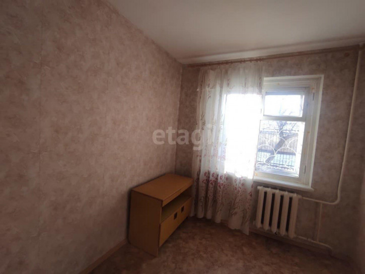 2-комн квартира Стальского, 3