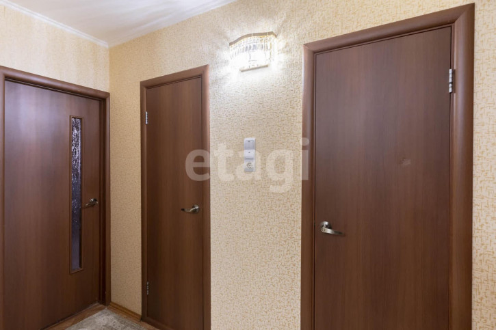 4-комн квартира Широтная, 148/3