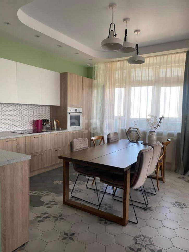 3-комн квартира Малыгина, 90