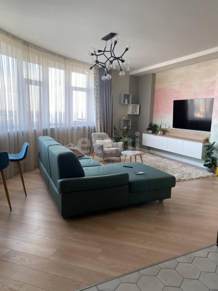 3-комн квартира Малыгина, 90