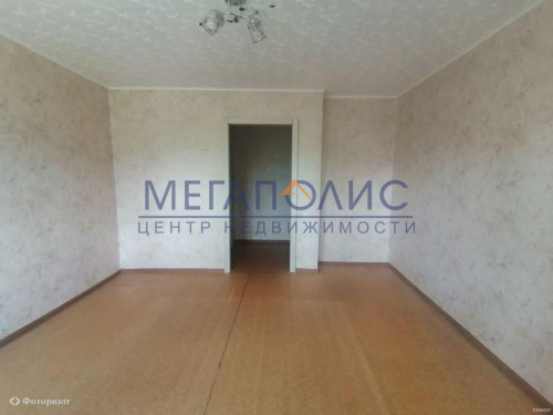 Продажа комнаты Комарова ул, 132