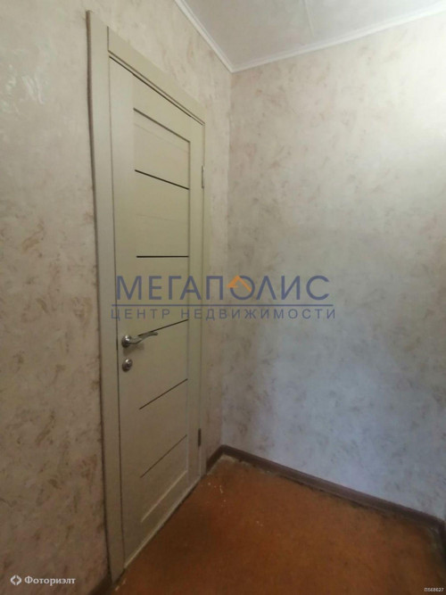 Продажа комнаты Комарова ул, 132