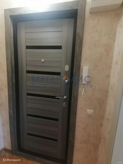 Продажа комнаты Комарова ул, 132