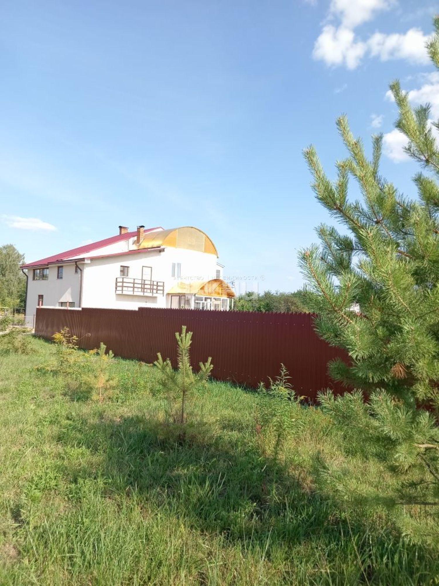Купить дачу, дом, коттедж за 9 500 000 рублей на Молодёжная , 5Г