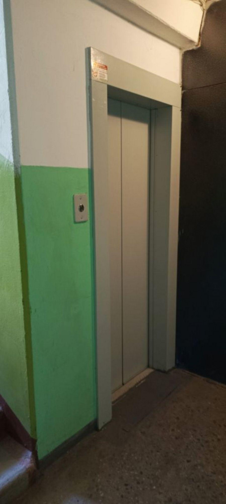 3-комн квартира Генерала Зимина ул, 6