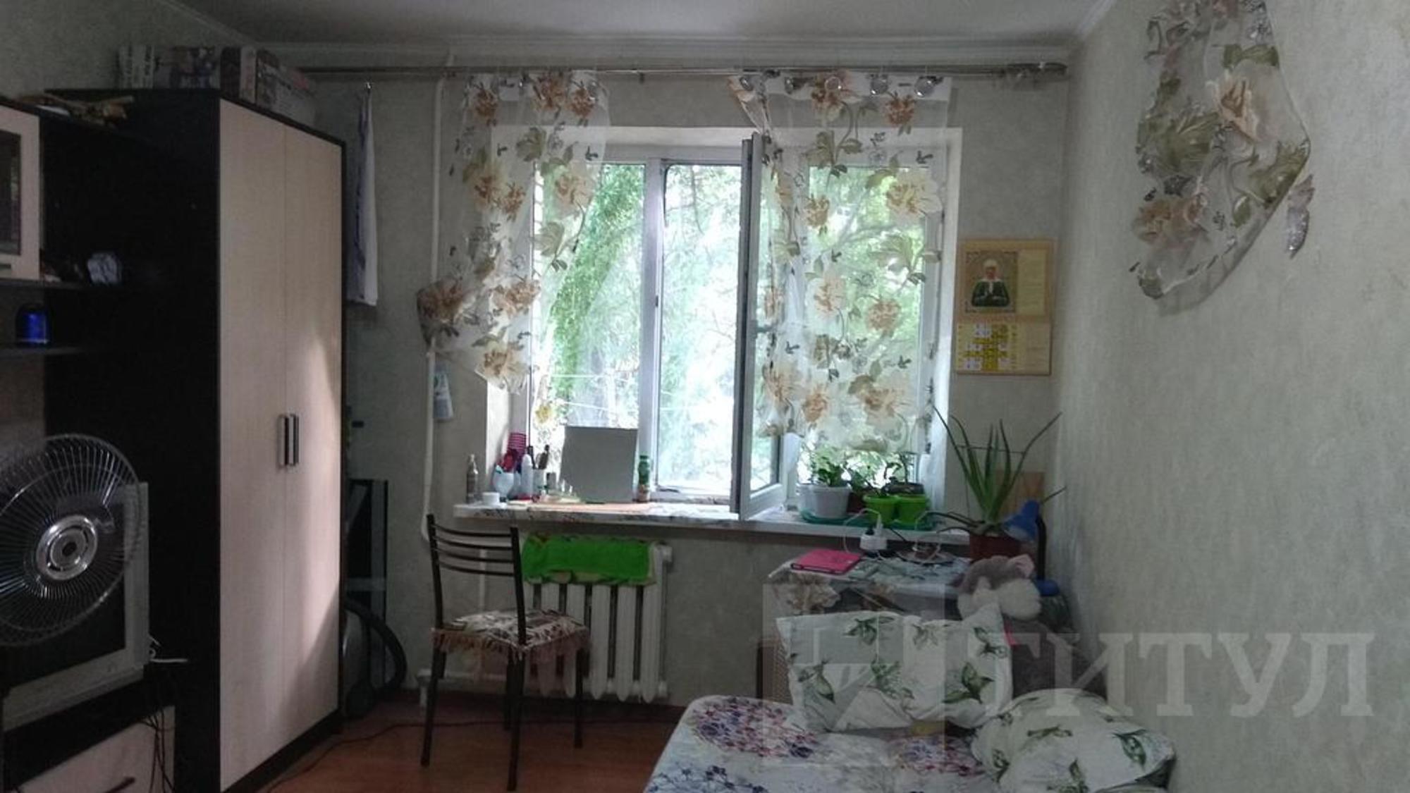 Купить комнату за 870 000 рублей на Чкаловский, Штахановского Днепровский