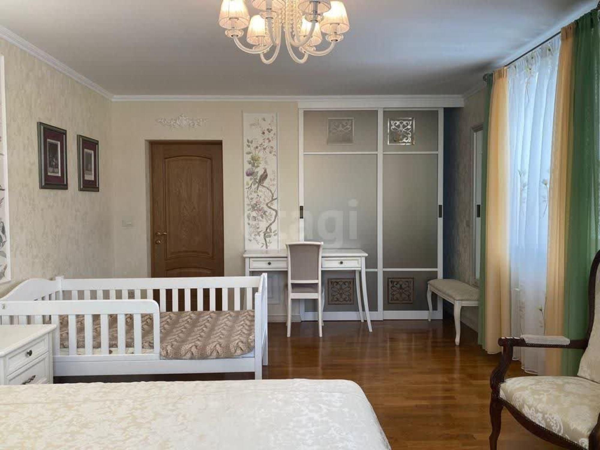 Купить дачу, дом, коттедж за 35 000 000 рублей на Тополевый переулок, 7