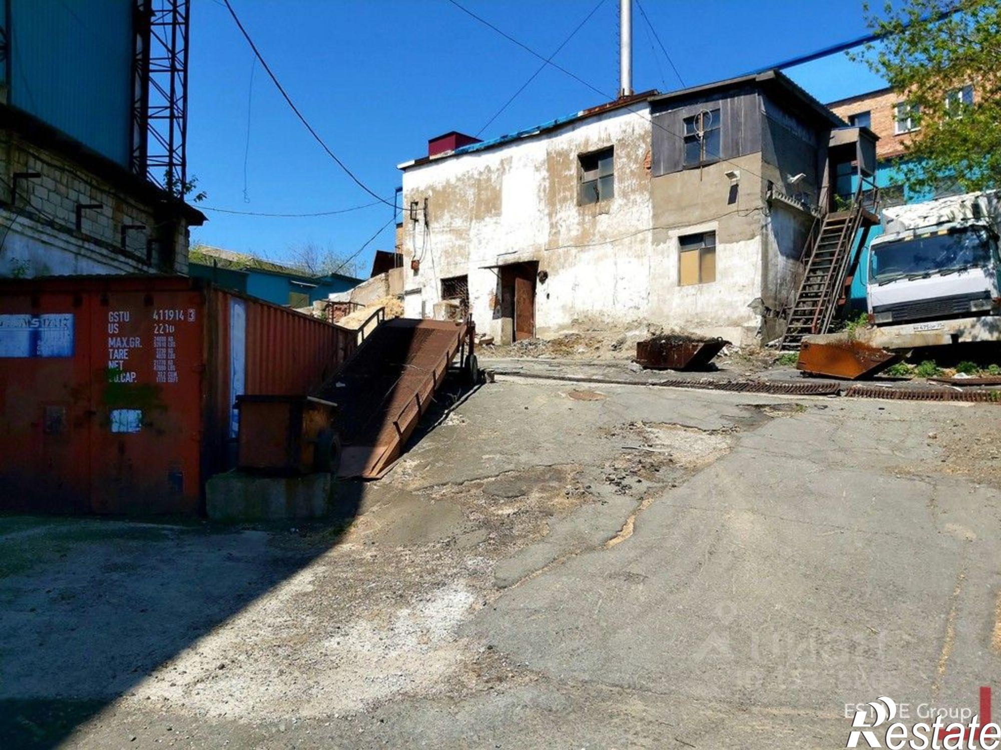 Сдать складское помещение за 187 500 рублей на улица Калинина, 204