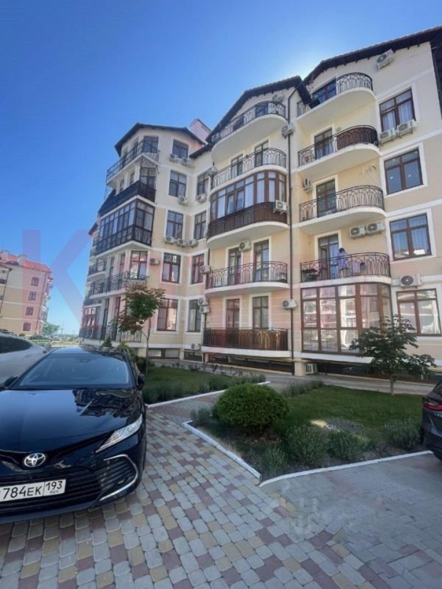 Купить квартиру за 14 000 000 рублей на Крымская ул.