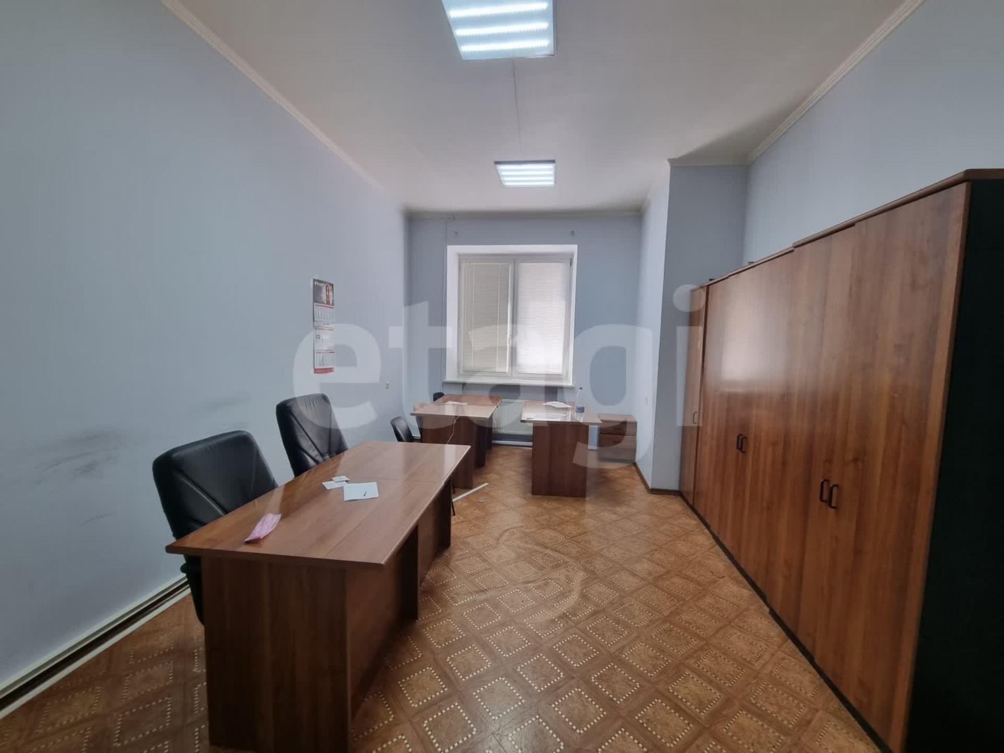 Сдать офис, помещение под офис за 266 500 рублей на Володарского 17
