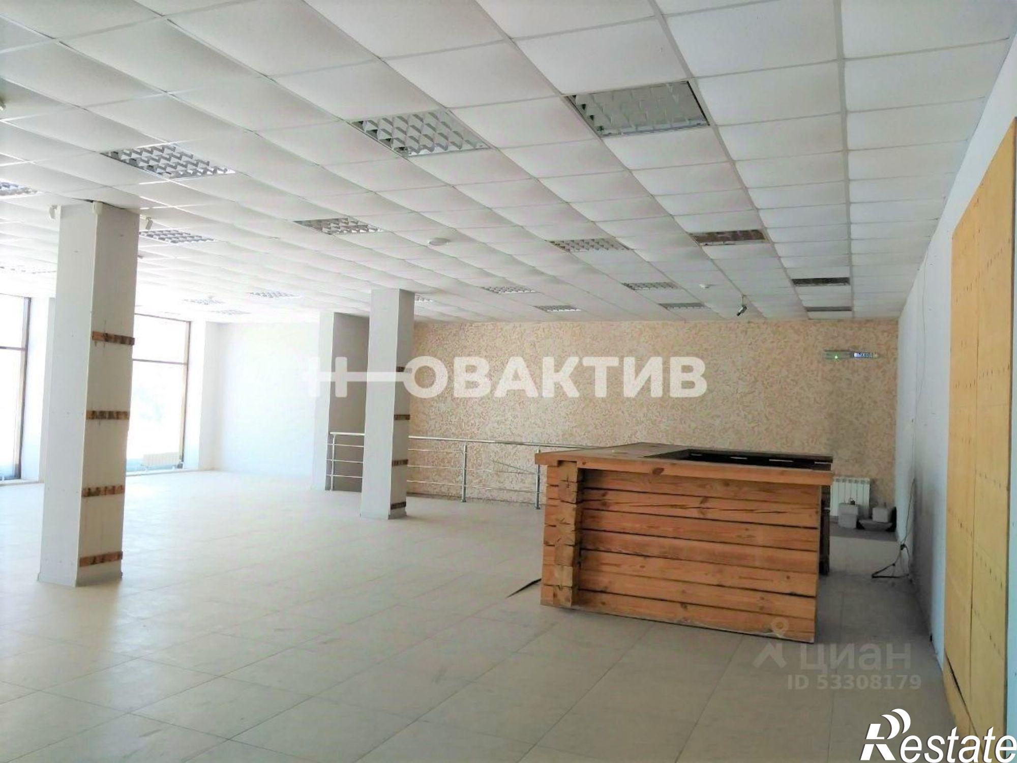 Купить торговое помещение за 33 900 300 рублей на Старое шоссе, 87