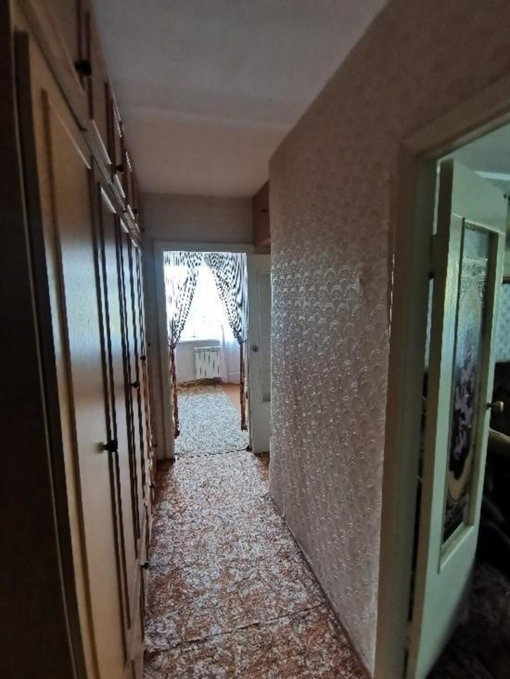 3-комн квартира Приволжская, 26